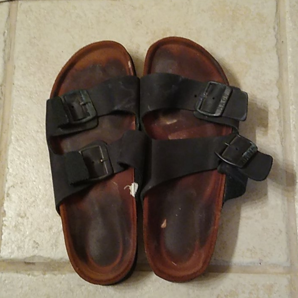 Black naot sandals size 37